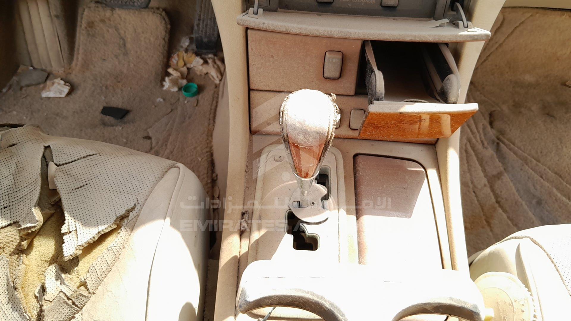2001 LEXUS LS 430 VIN: JTHBN30F810020156