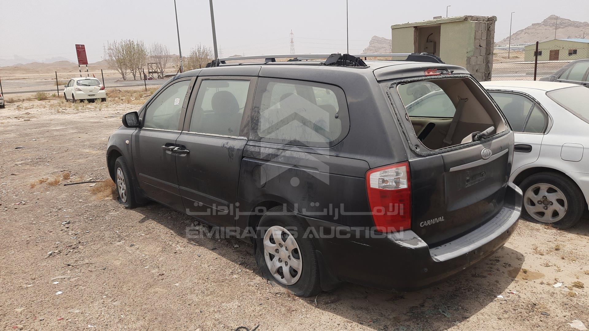 2008 KIA CARNIVAL VIN: KNAMB763X86191311