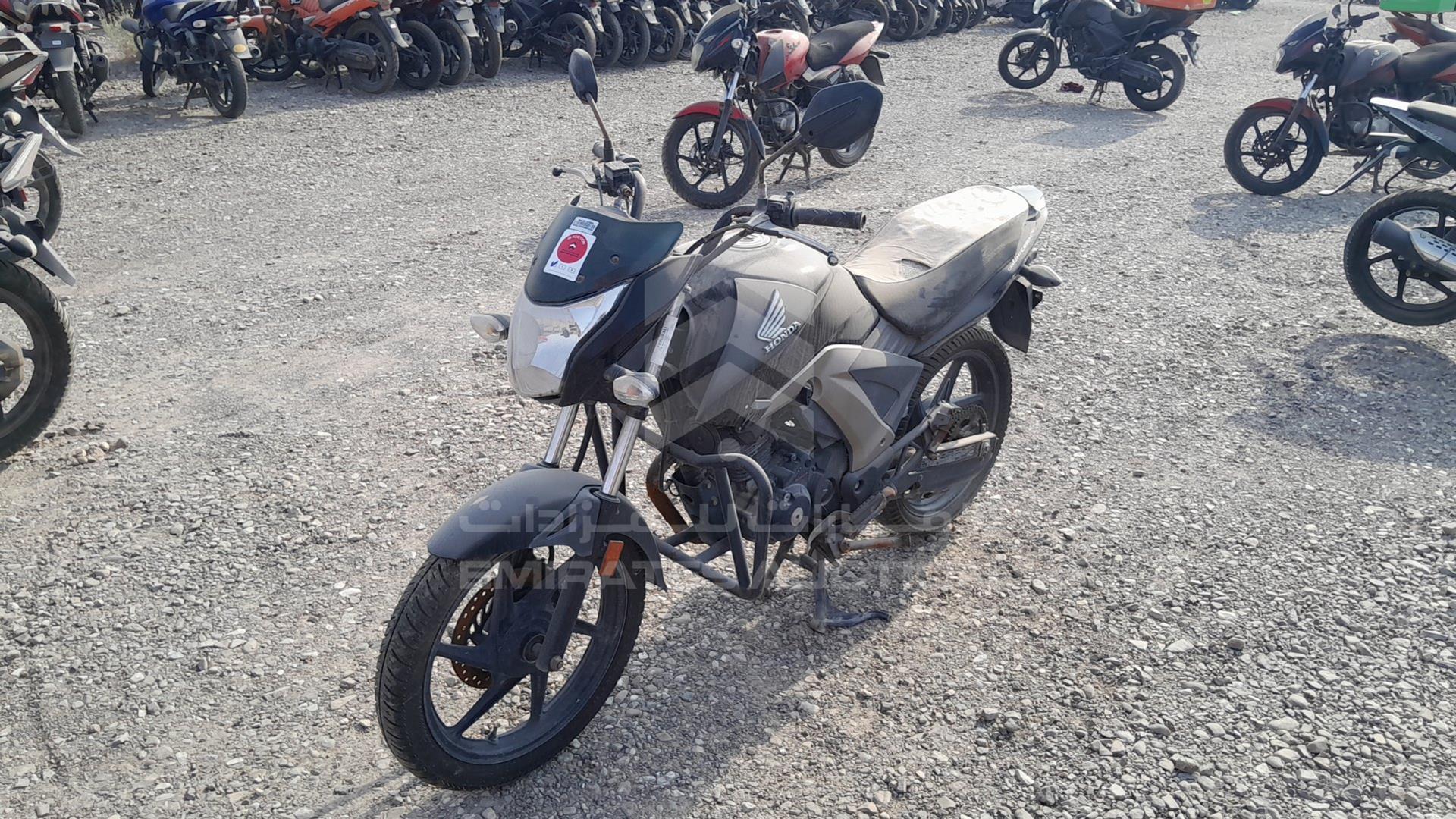 2016 HONDA UNICORN 160 VIN: ME4KC2035G8001828