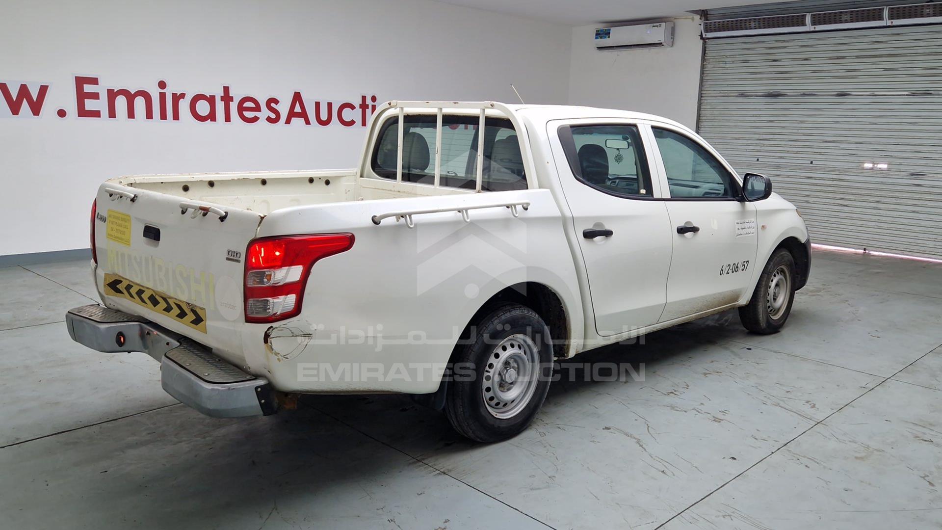 2016 MITSUBISHI L 200 VIN: MMBJNKJ30GH045384