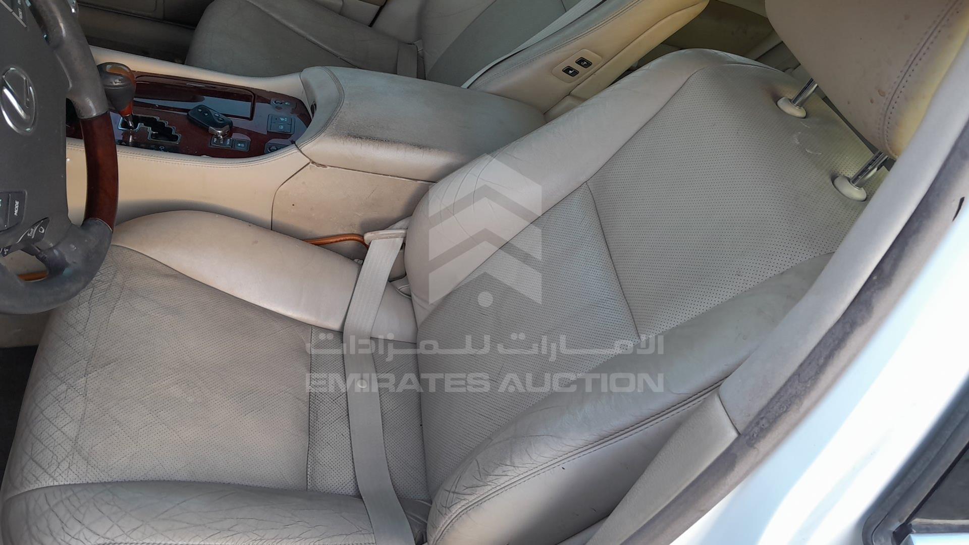 2010 LEXUS LS 460 VIN: JTHBL5EF8A5092472