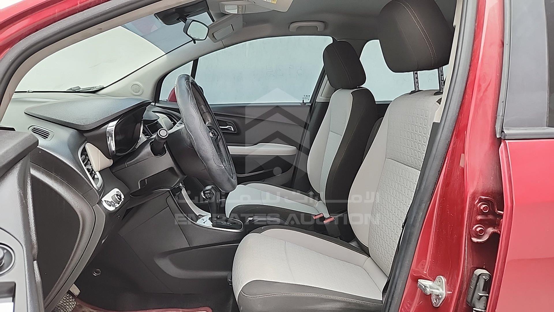 2019 CHEVROLET TRAX VIN: KL1JD7D57KB725567