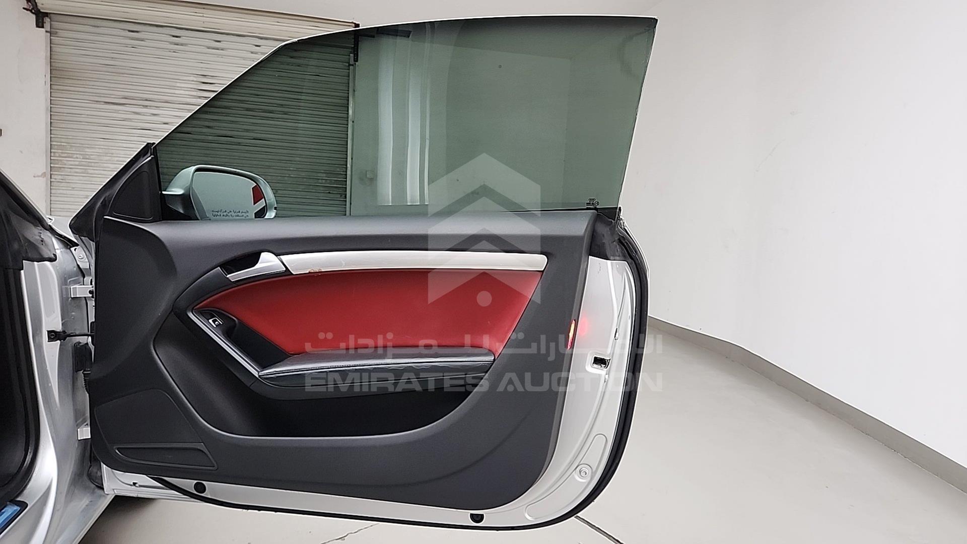 2016 AUDI A5 VIN: WAUACBFH0GN000109