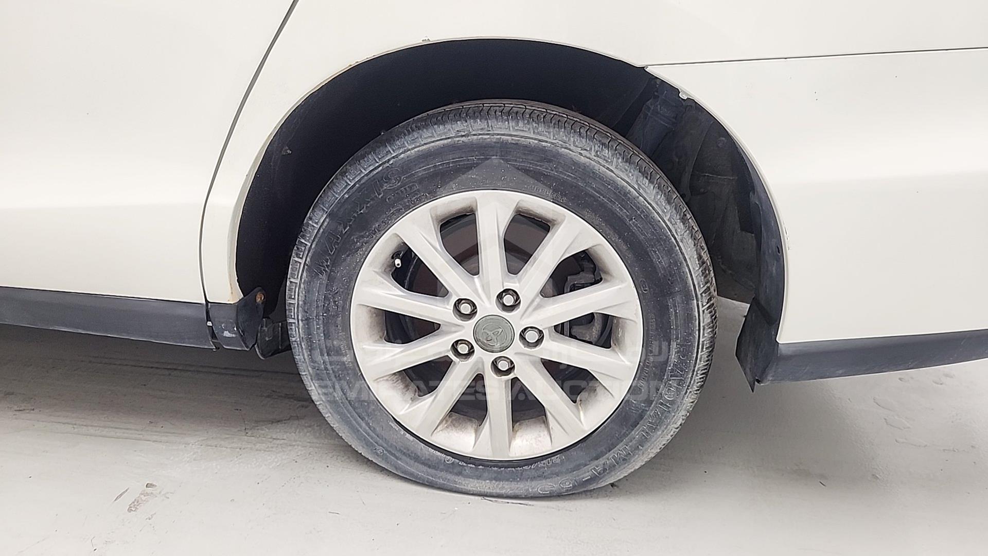 2015 TOYOTA PREVIA VIN: JTNGE52M4FA049987