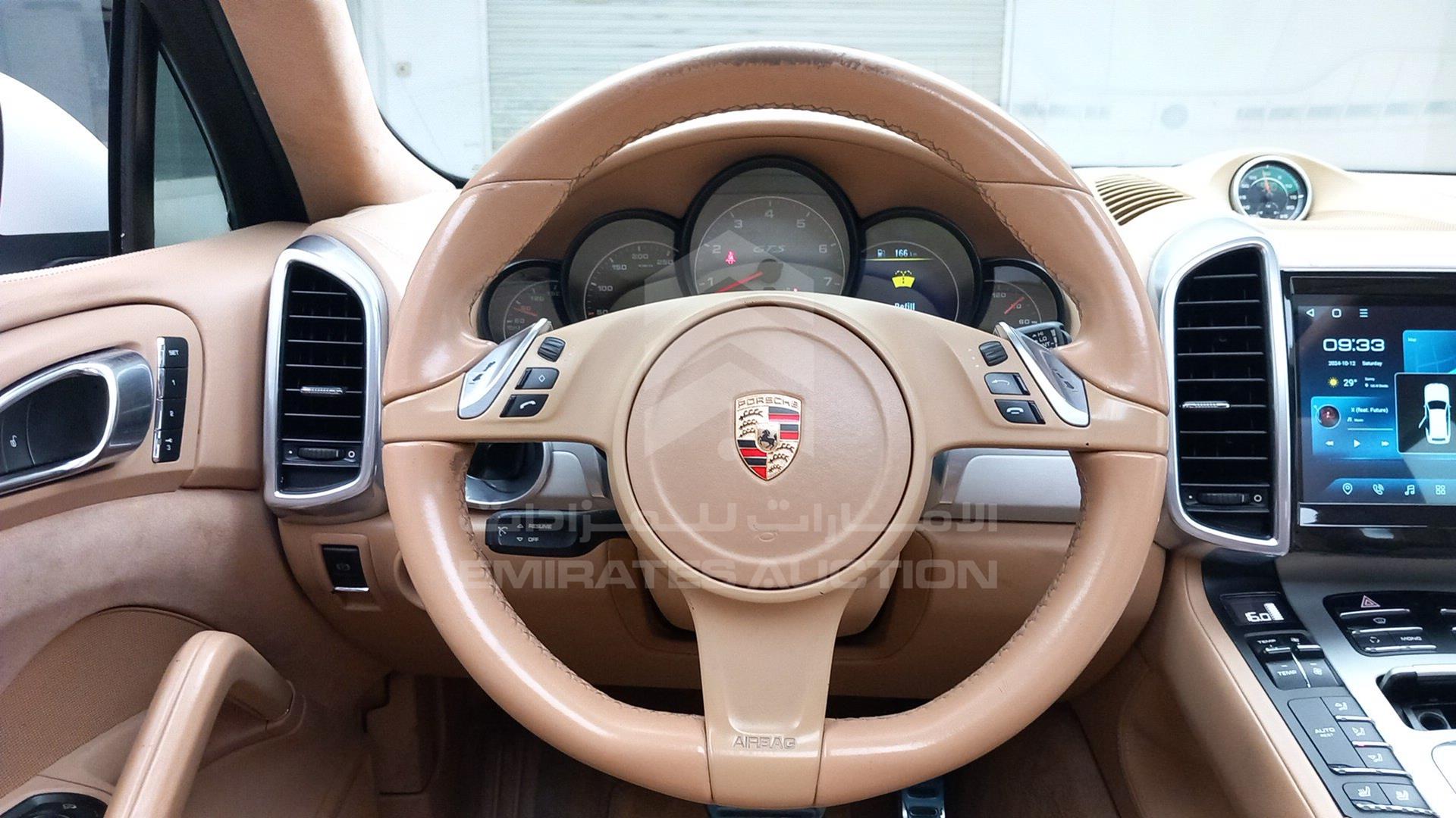 2013 PORSCHE CAYENNE VIN: WP1ZZZ92ZDLA71912
