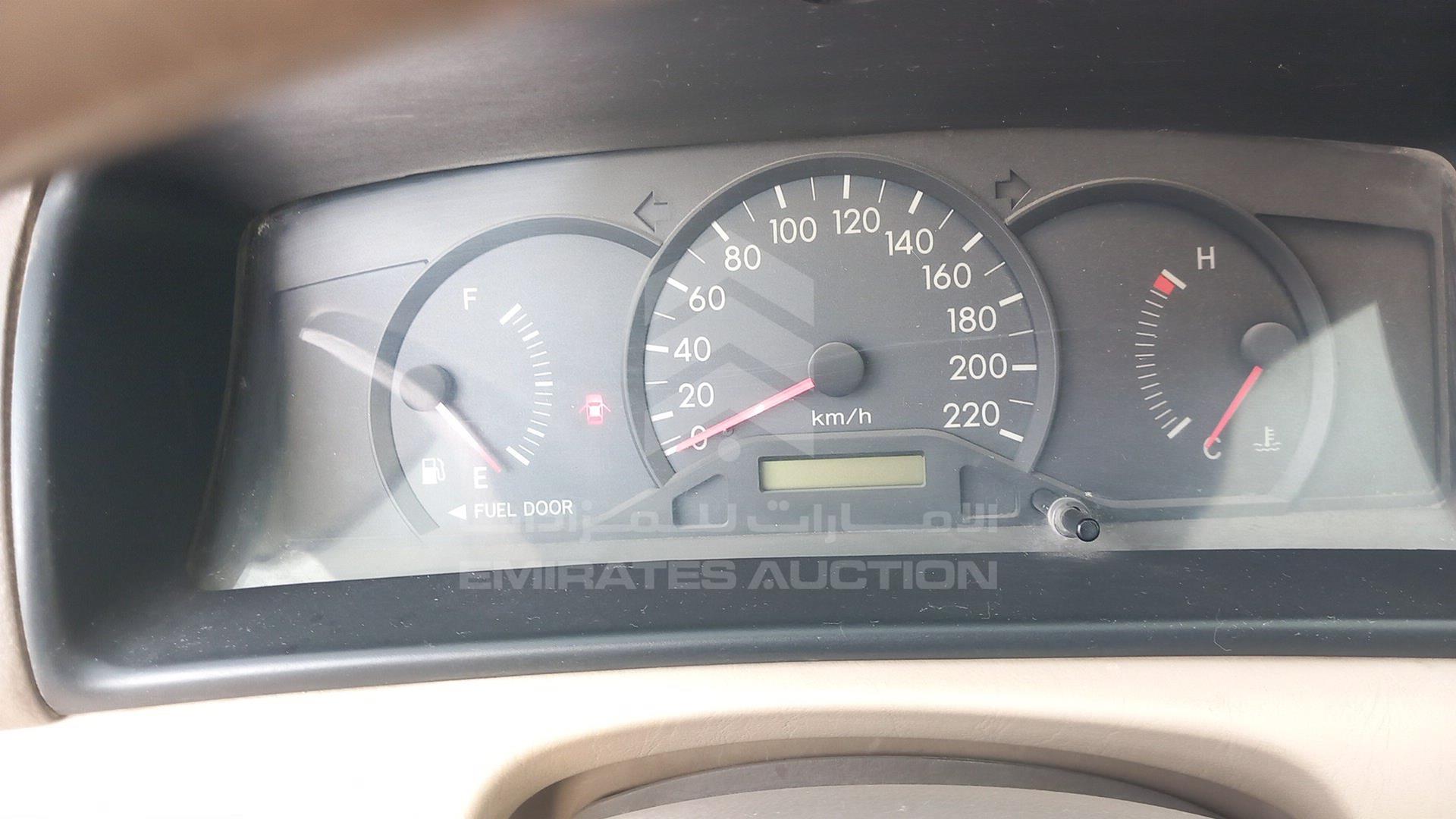 2003 TOYOTA COROLLA VIN: JTDBW23E630052327
