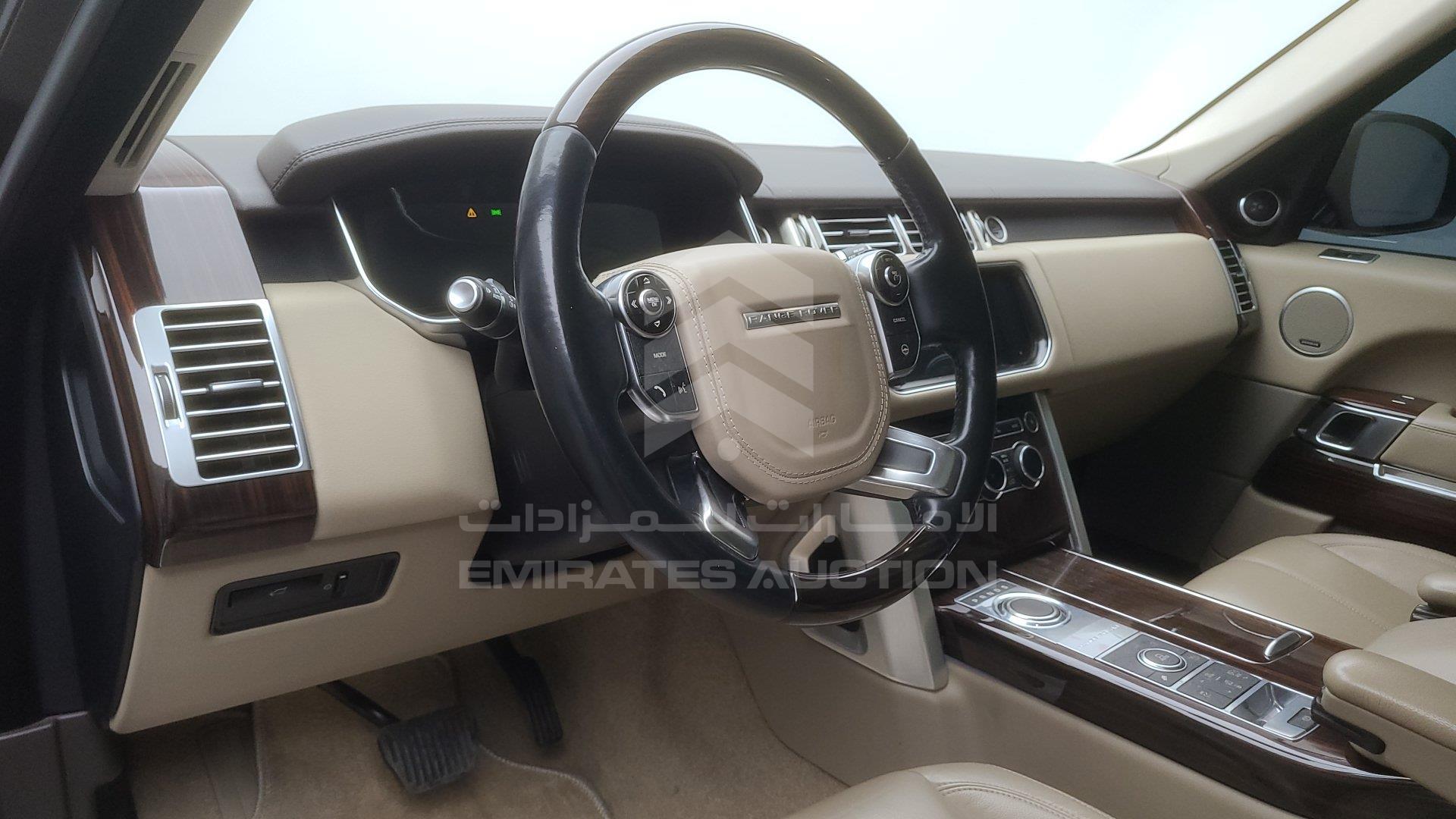 SALGA2DF6FA224083 - 2015 Range Rover Vogue - #392874