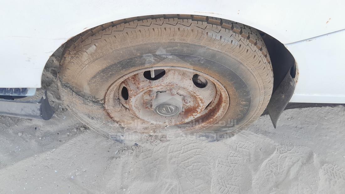 2007 Nissan Urvan — Front Left Tyre — Photo 30