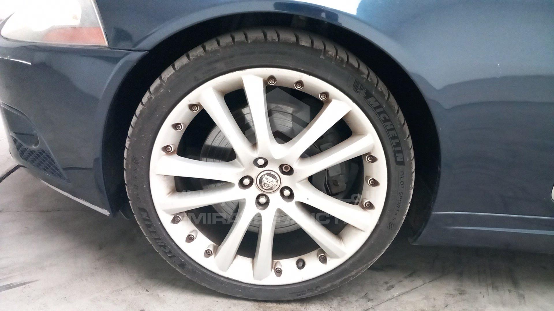 2008 JAGUAR XK VIN: SAJAA43G189B25229