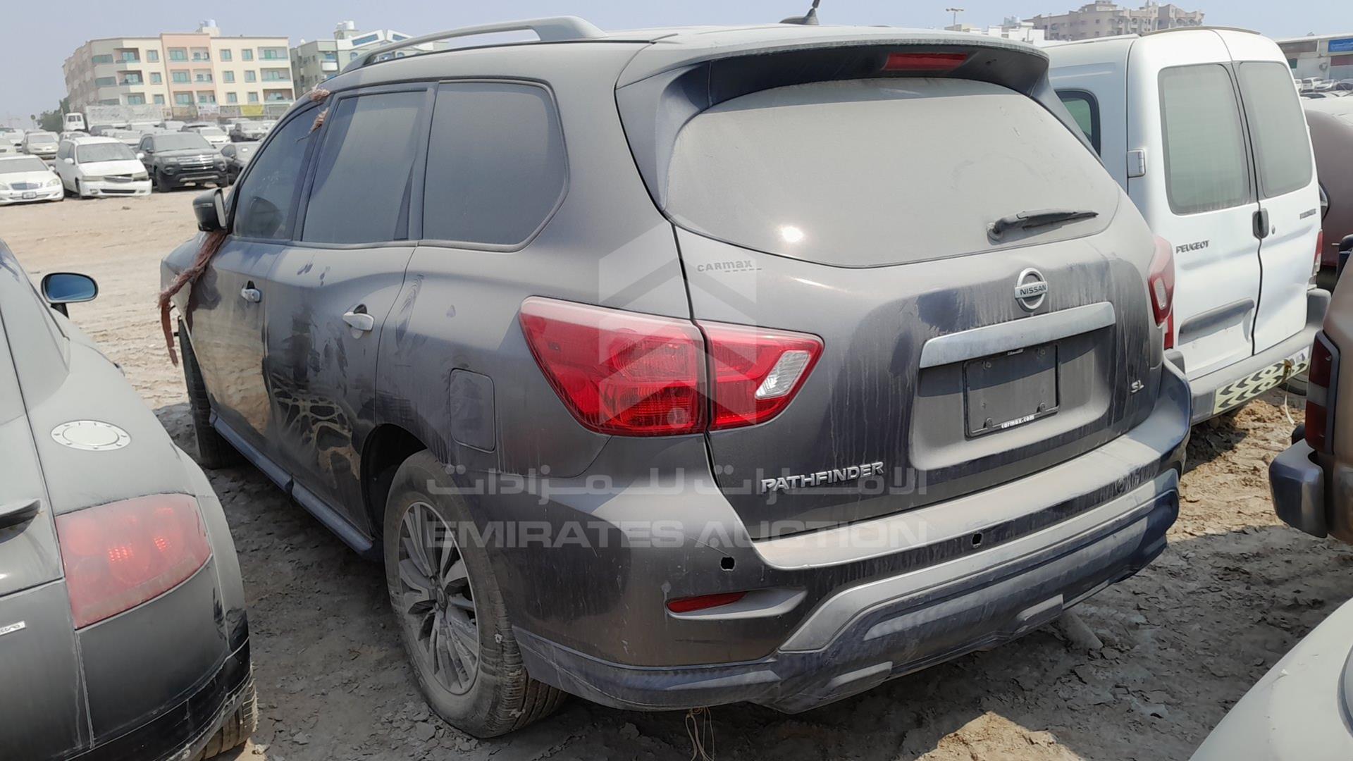 2018 NISSAN PATHFINDER VIN: 5N1DR2MN3JC629093