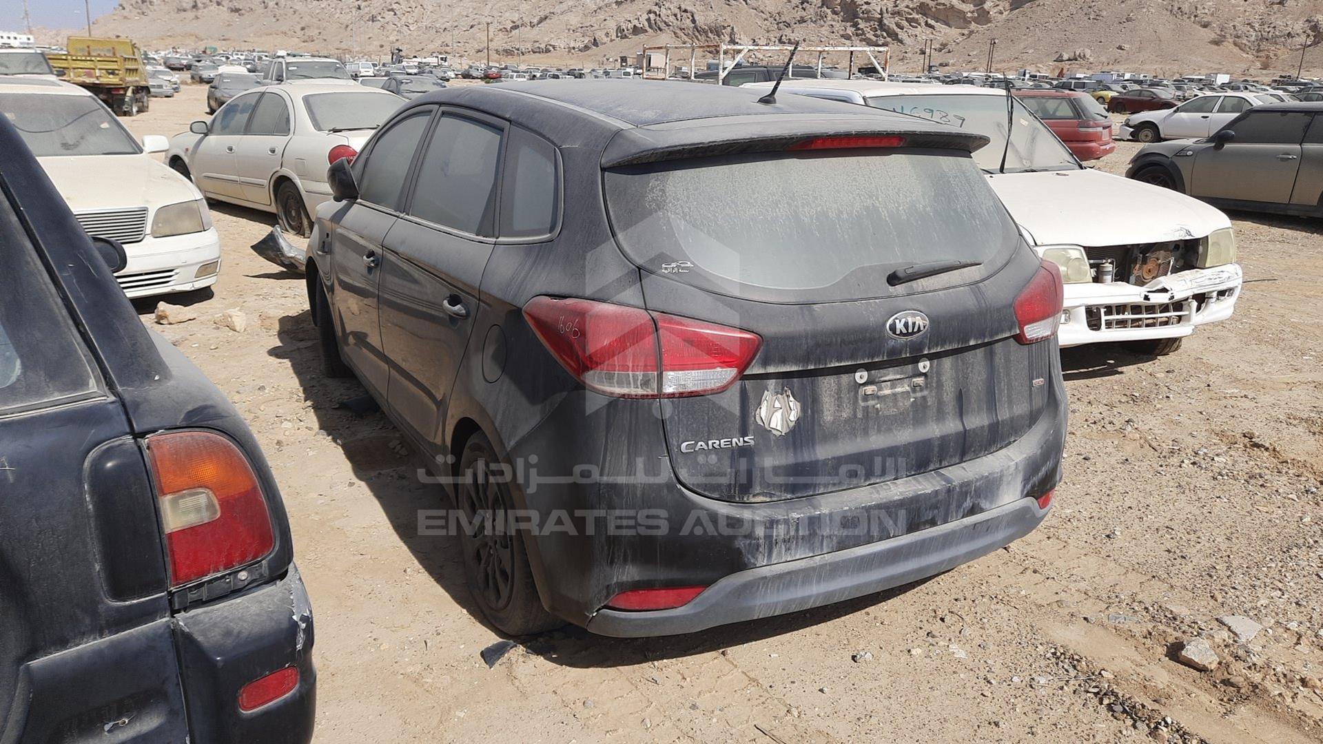 2016 KIA CARENS VIN: KNAHT8116G7114857