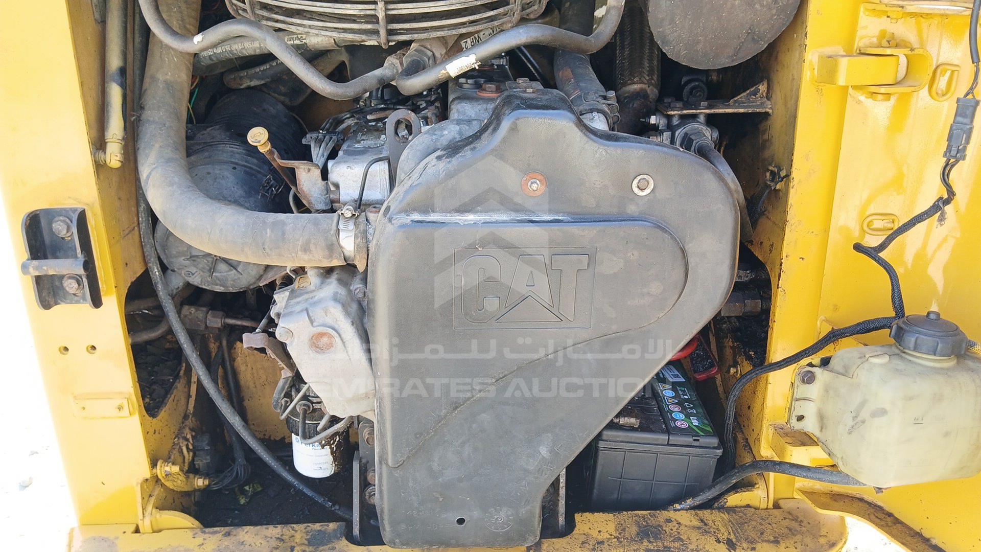 2008 CATERPILLAR --- VIN: CAT00226BMJH10843