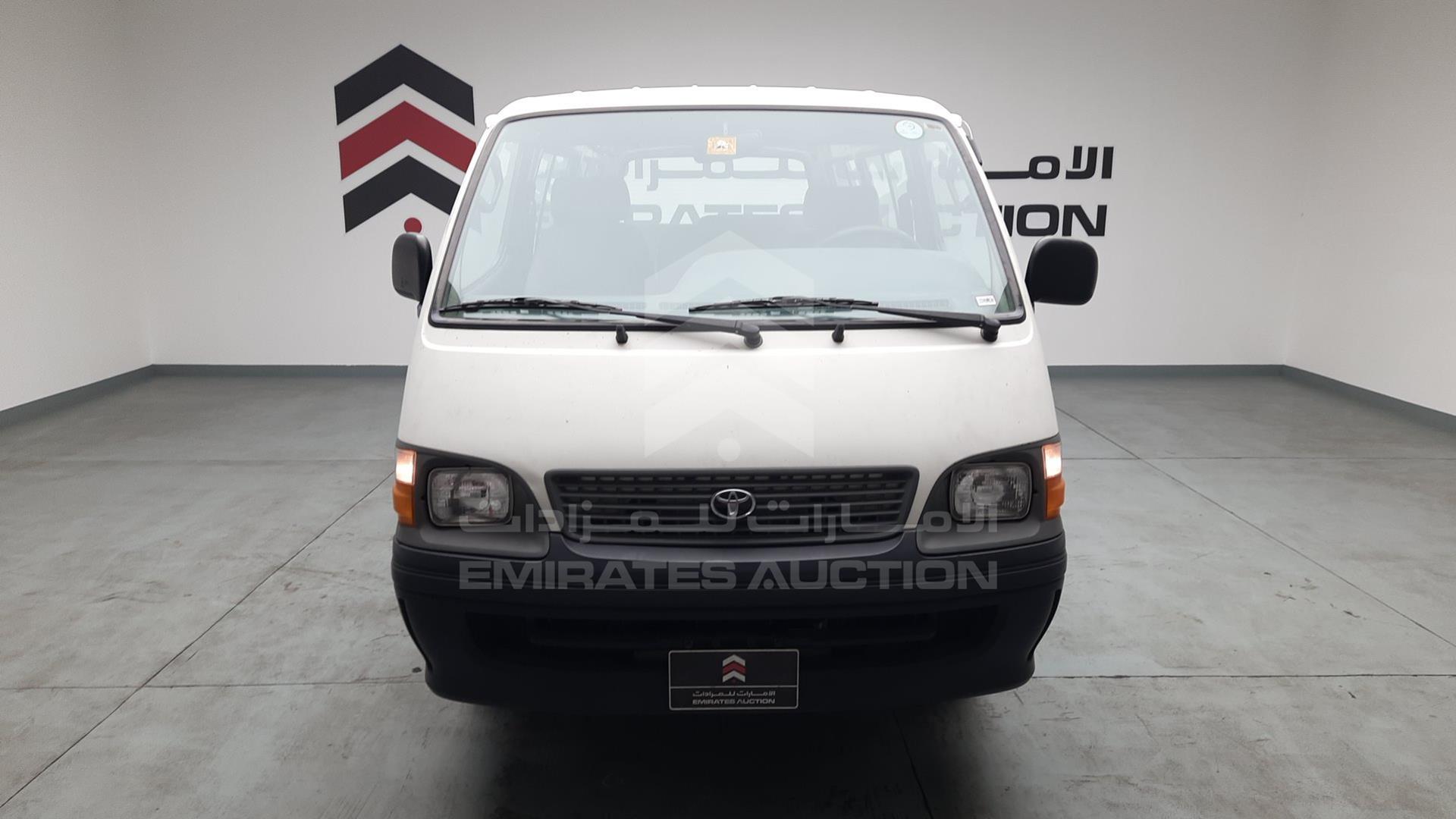 2003 TOYOTA HIACE VIN: JTCFR119537009974
