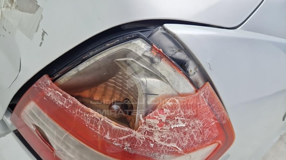 2007 Nissan Tiida — Dent — Photo 35
