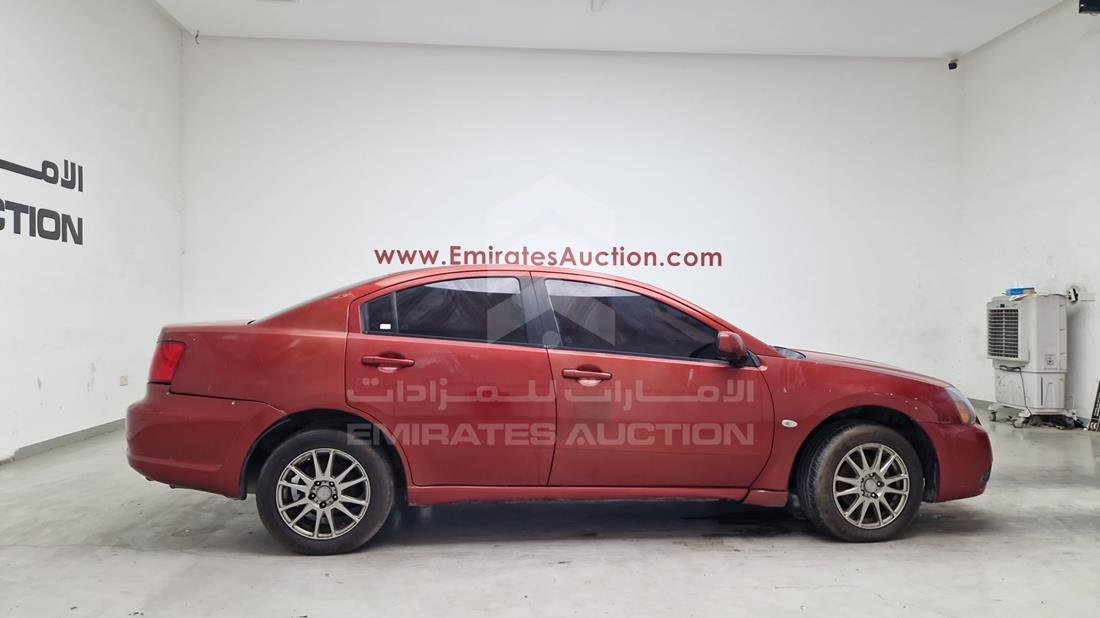 2009 Mitsubishi Galant — Front Right Angle — Photo 11