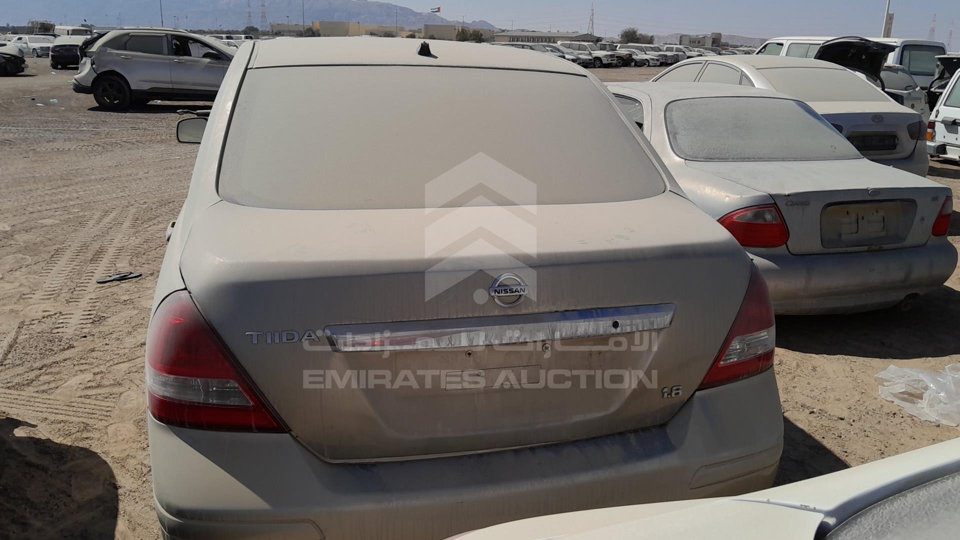 2011 NISSAN TIIDA VIN: 3N1BC1A64BK224511