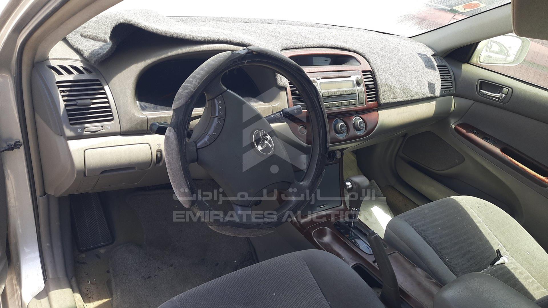 2005 TOYOTA CAMRY VIN: 4T1BE32K15U986614