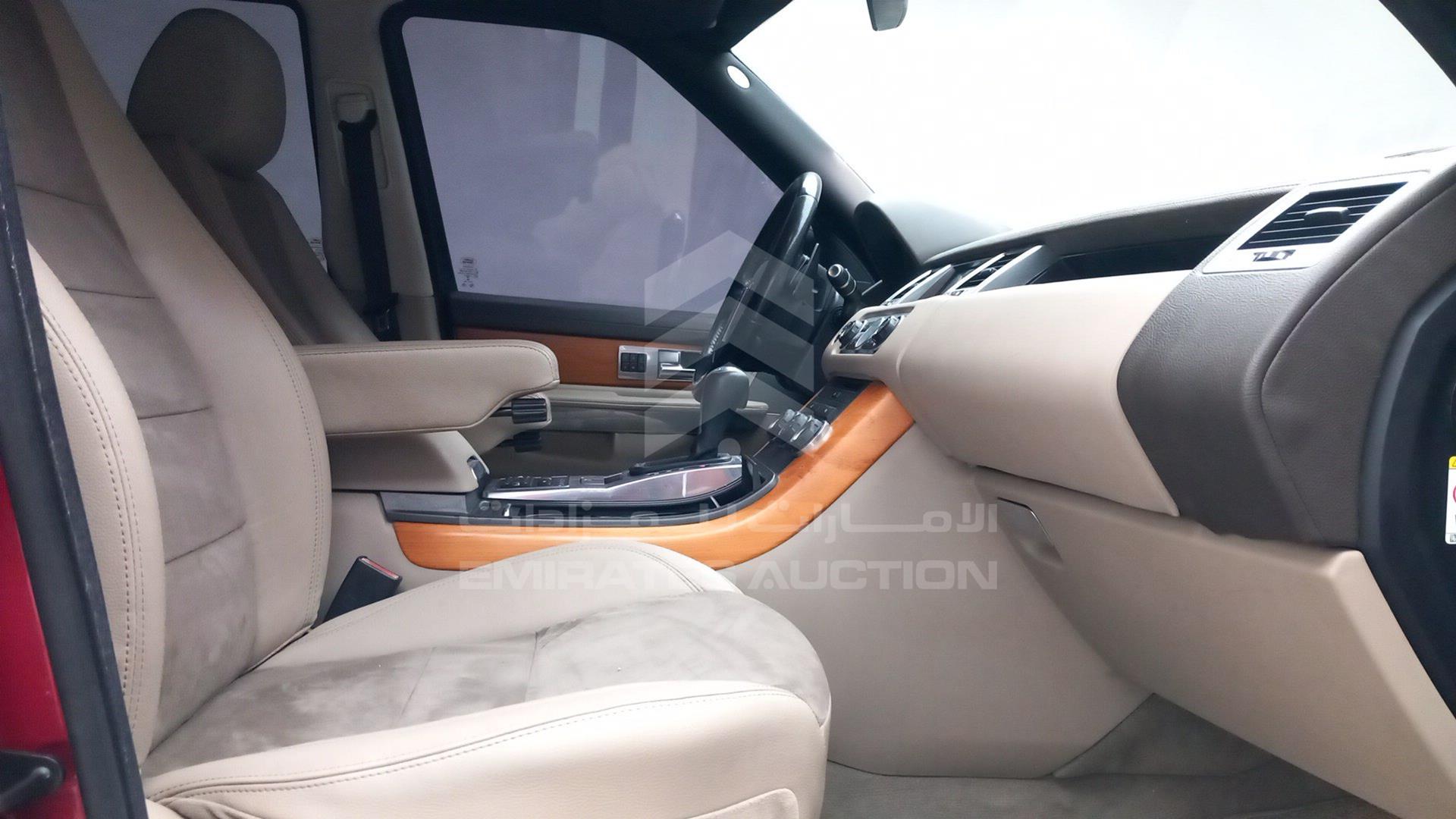 2013 RANGE ROVER SPORT VIN: SALLSAAD4DA812586