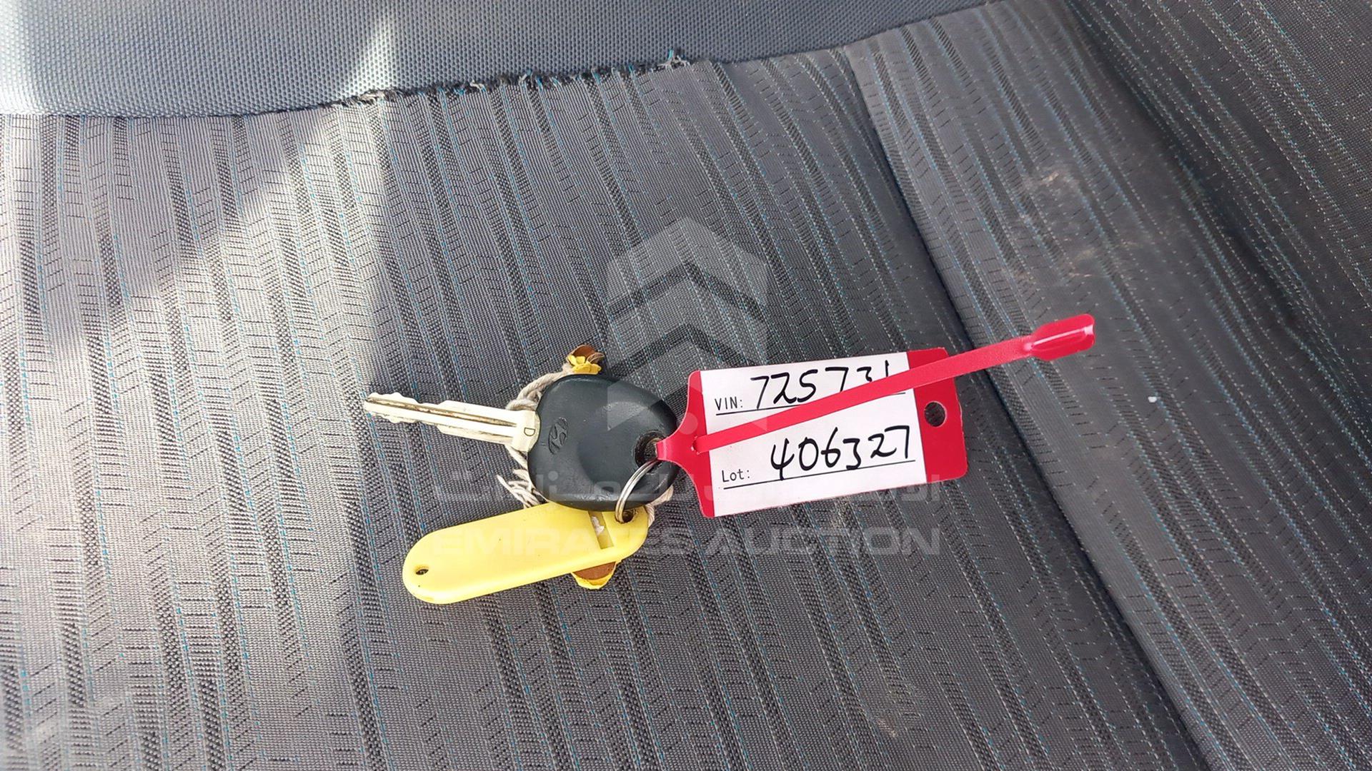 2016 HYUNDAI H1 VIN: KMJWA37RXGU725731
