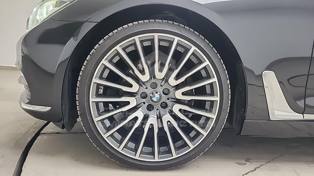 2016 BMW 740 LI — Front Left Tyre — Photo 38