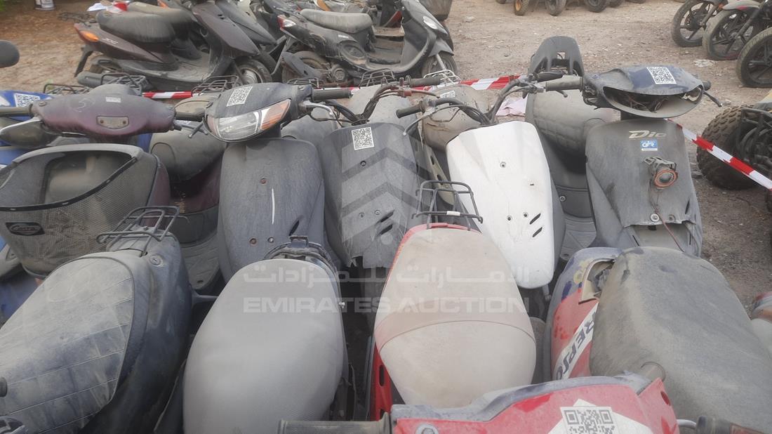 20 Scooter - Scrap without document — Front Right Door — Photo 26