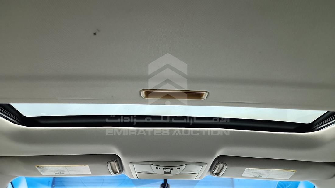 2010 Nissan Maxima — Sun Roof View — Photo 18