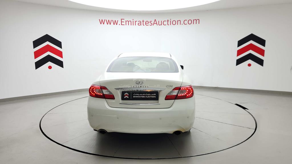 JNKBY1AP2EM300169 - 2014 INFINITI Q70 - #528736