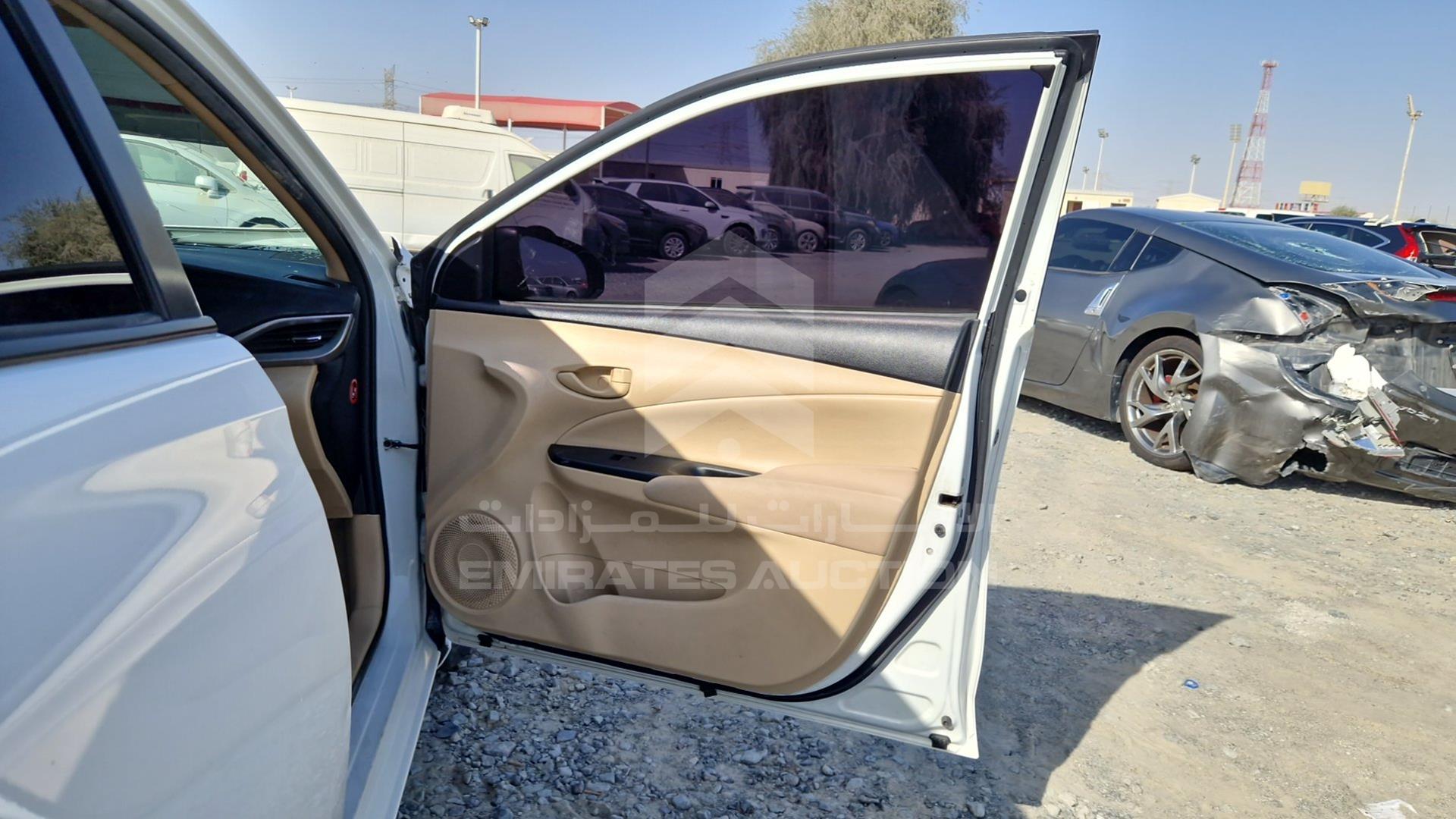 2019 TOYOTA YARIS VIN: MHFB29F32K2083886