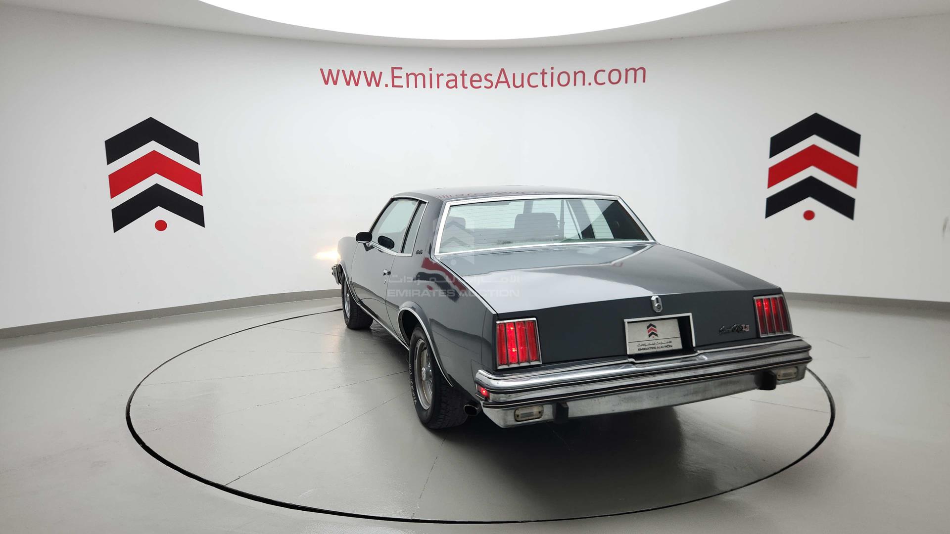 1979 PONTIAC GRAND PRIX VIN: 2K37Y92513443