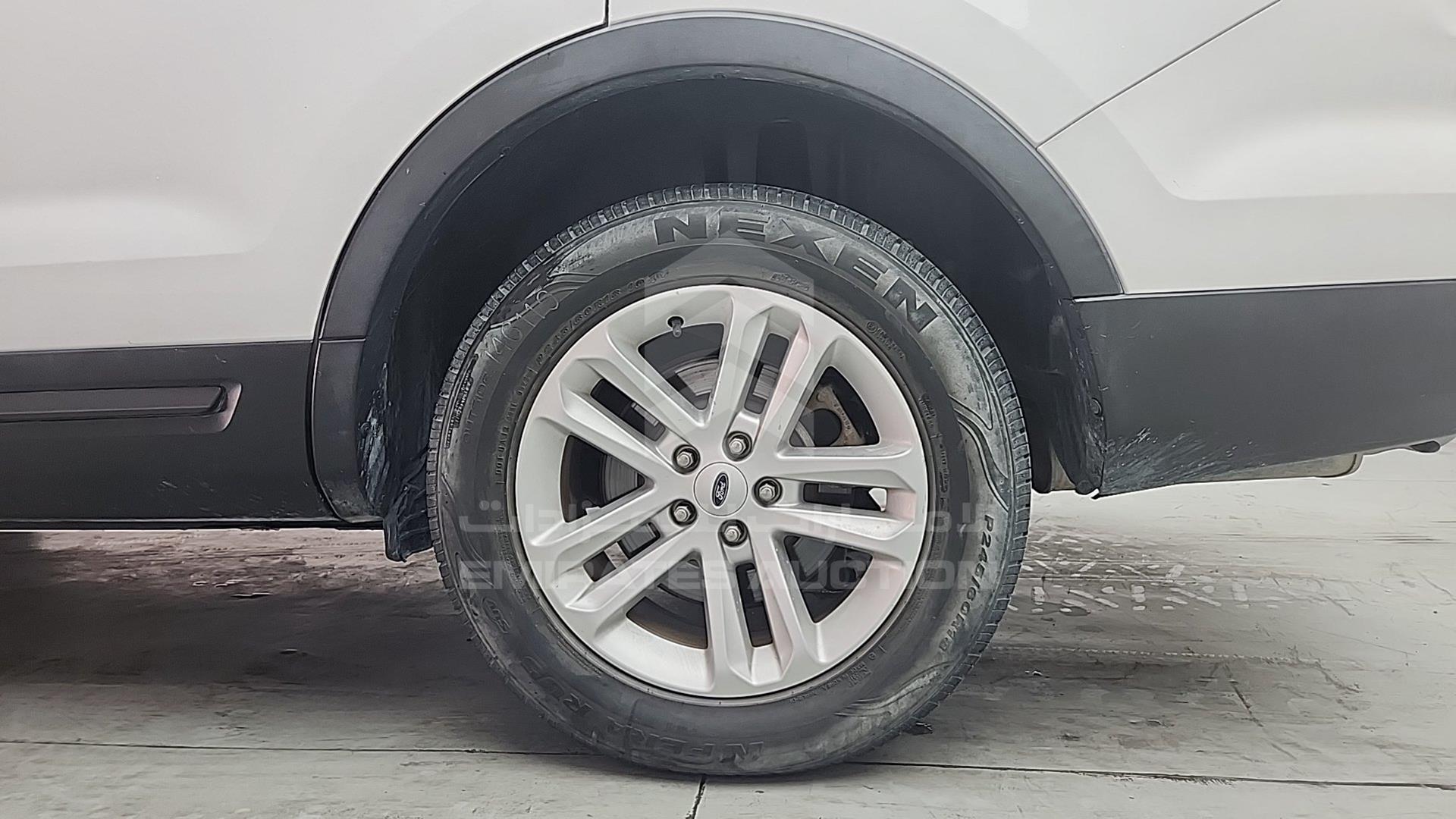 2016 FORD EXPLORER VIN: 1FM5K8B82GGC79286