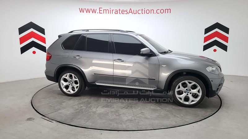 WBAZV4102DL926884 Auction: EmiratesAuction Lot: 409005 WBAZV4102DL926884 BMW X5 2013 GREY Photo 50