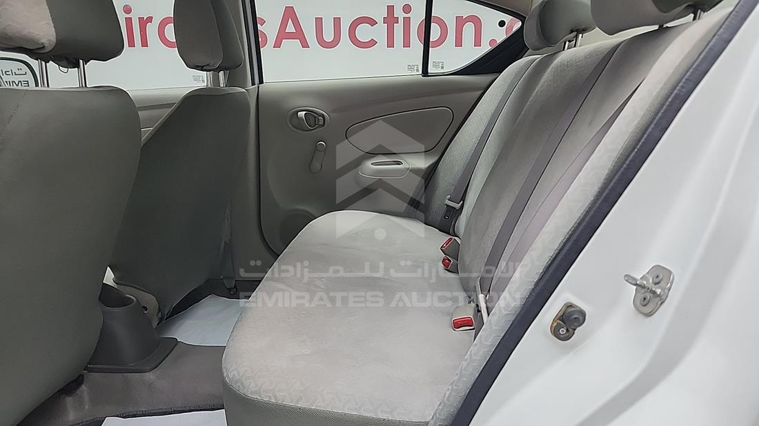 نيسان صني 2021 — زاوية الراكب الخلفي اليسرى — صورة 19