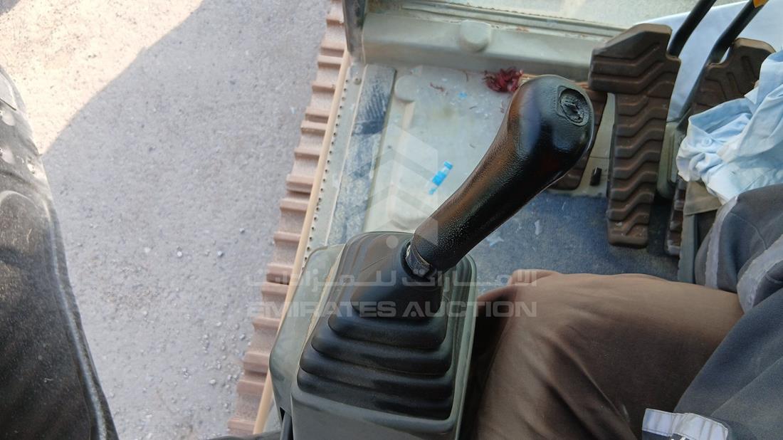 2016 Caterpillar 330D — Gear View — Photo 18