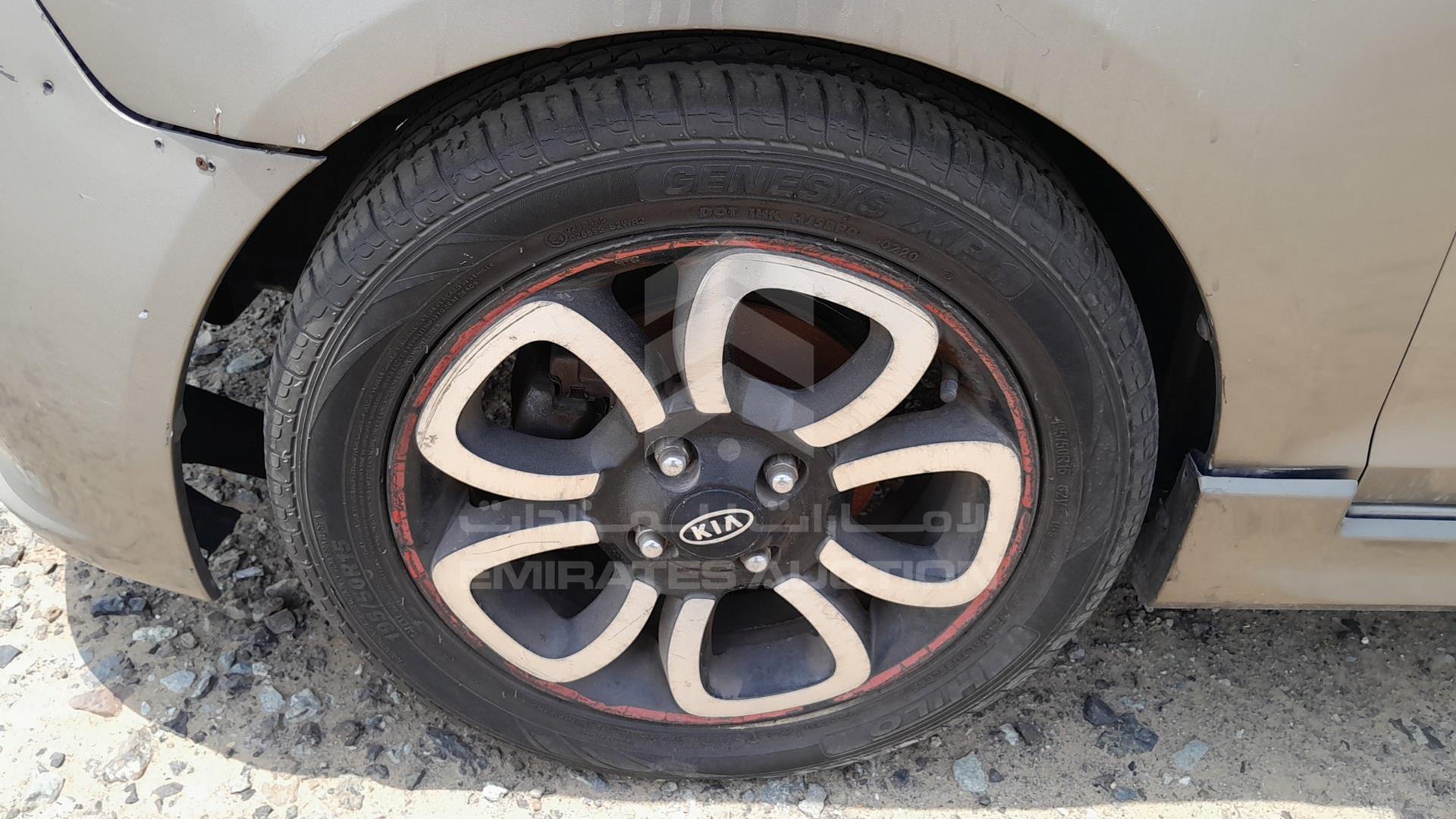 2011 KIA PICANTO VIN: KNABK5134BT132332