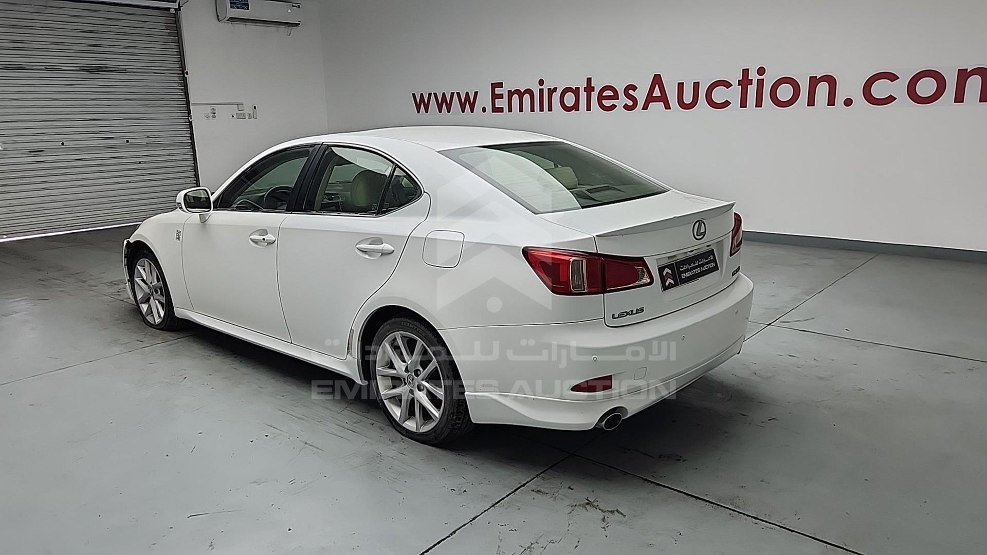 2013 LEXUS IS300 VIN: JTHBG2629D5003494