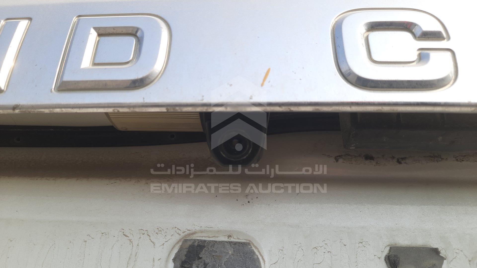 2011 TOYOTA LAND CRUISER VIN: JTMHU09J5B4036555