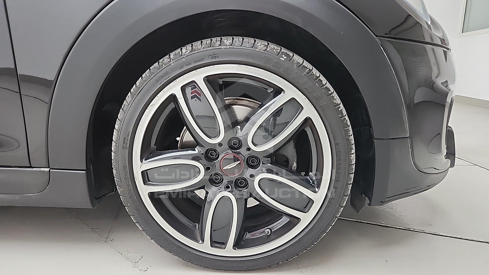 2021 MINI COOPER S VIN: WMWXR5A0XM2N20164