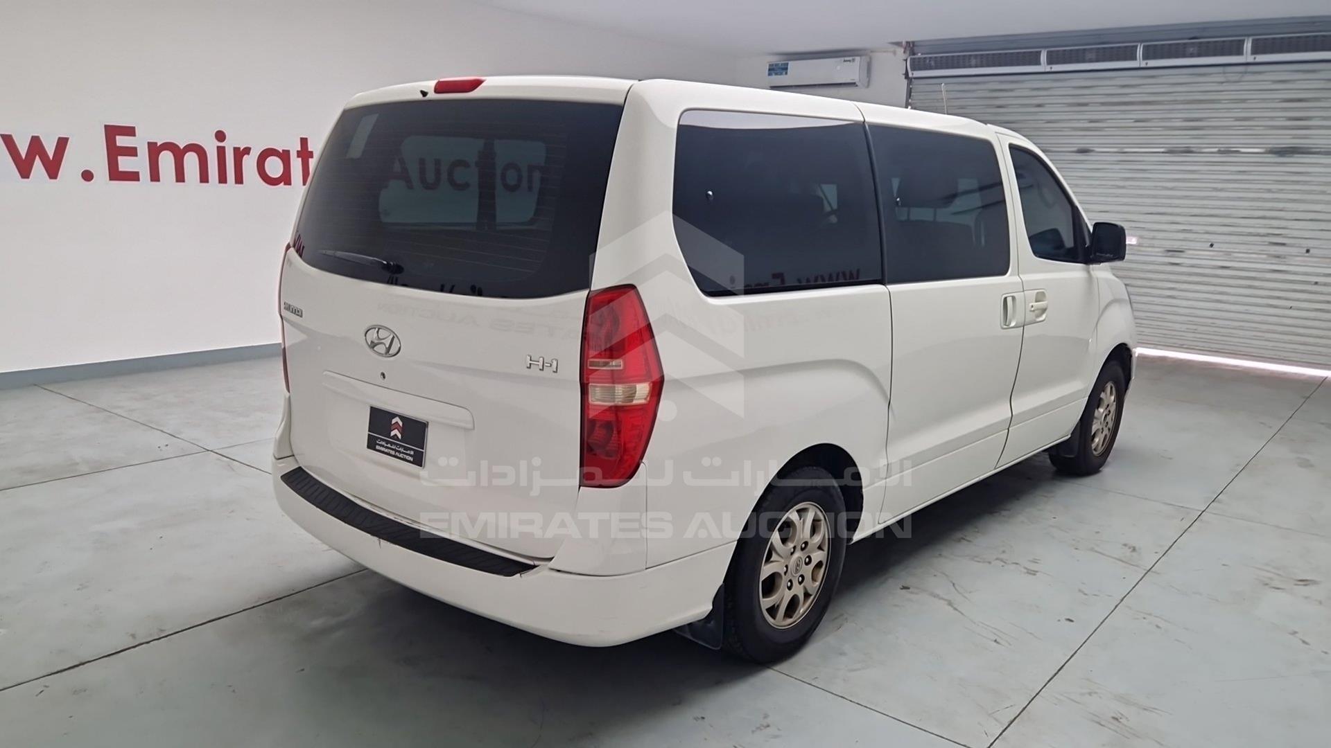 2012 HYUNDAI H1 VIN: KMHWH81R6CU371221