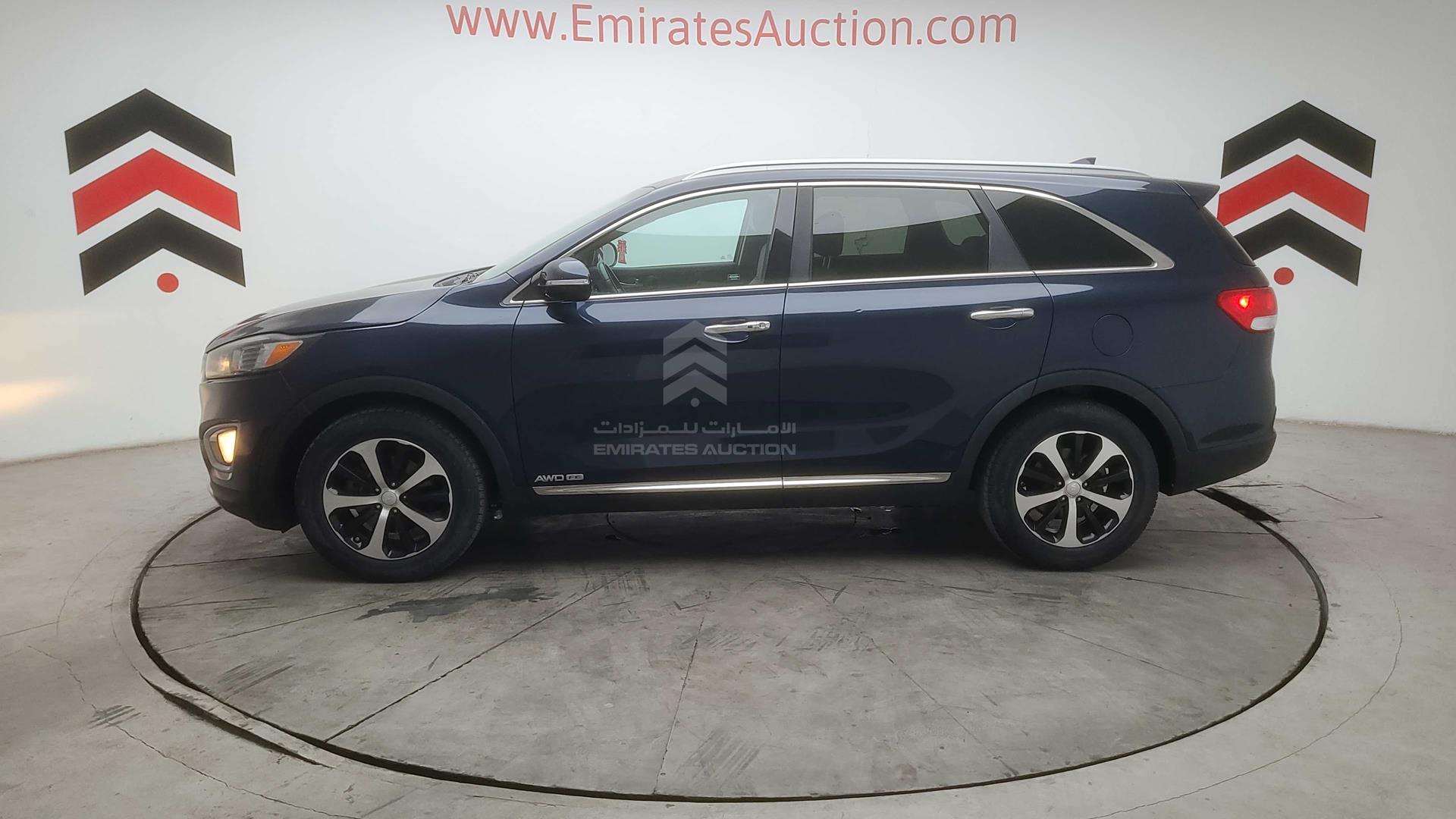 2018 KIA SORENTO VIN: 5XYPHDA51JG354243