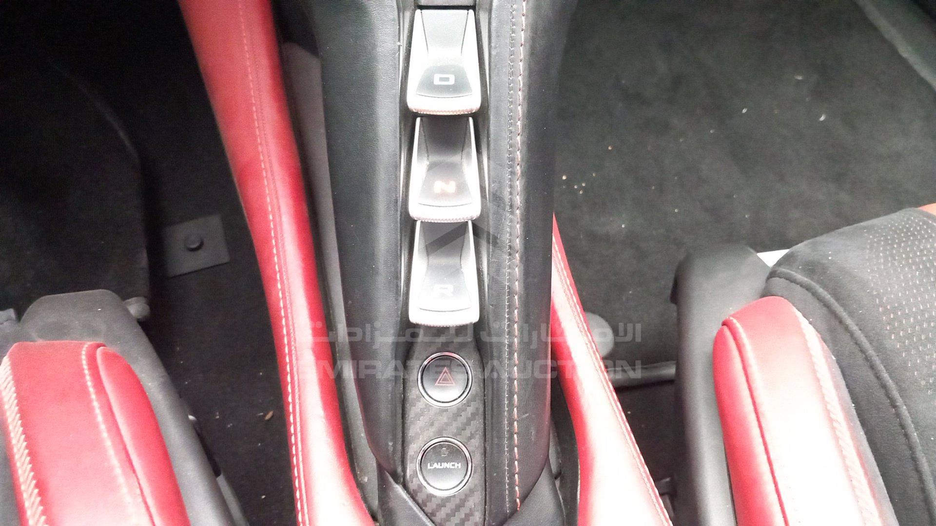 2019 MCLAREN 720S VIN: SBM14DCB9KW002513