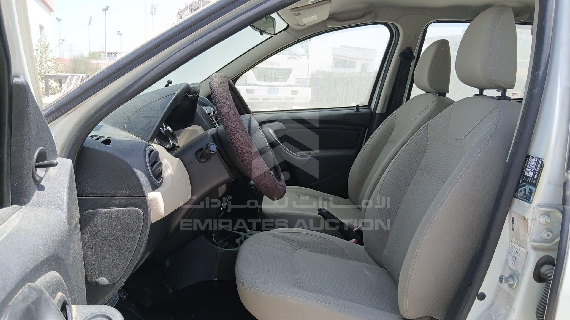 2016 RENAULT DUSTER VIN: VF1HSRGJ9GA583090