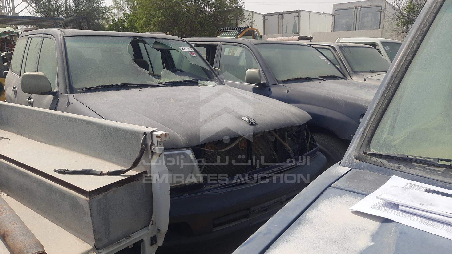 2004 TOYOTA LAND CRUISER VIN: JTECB09J543013541