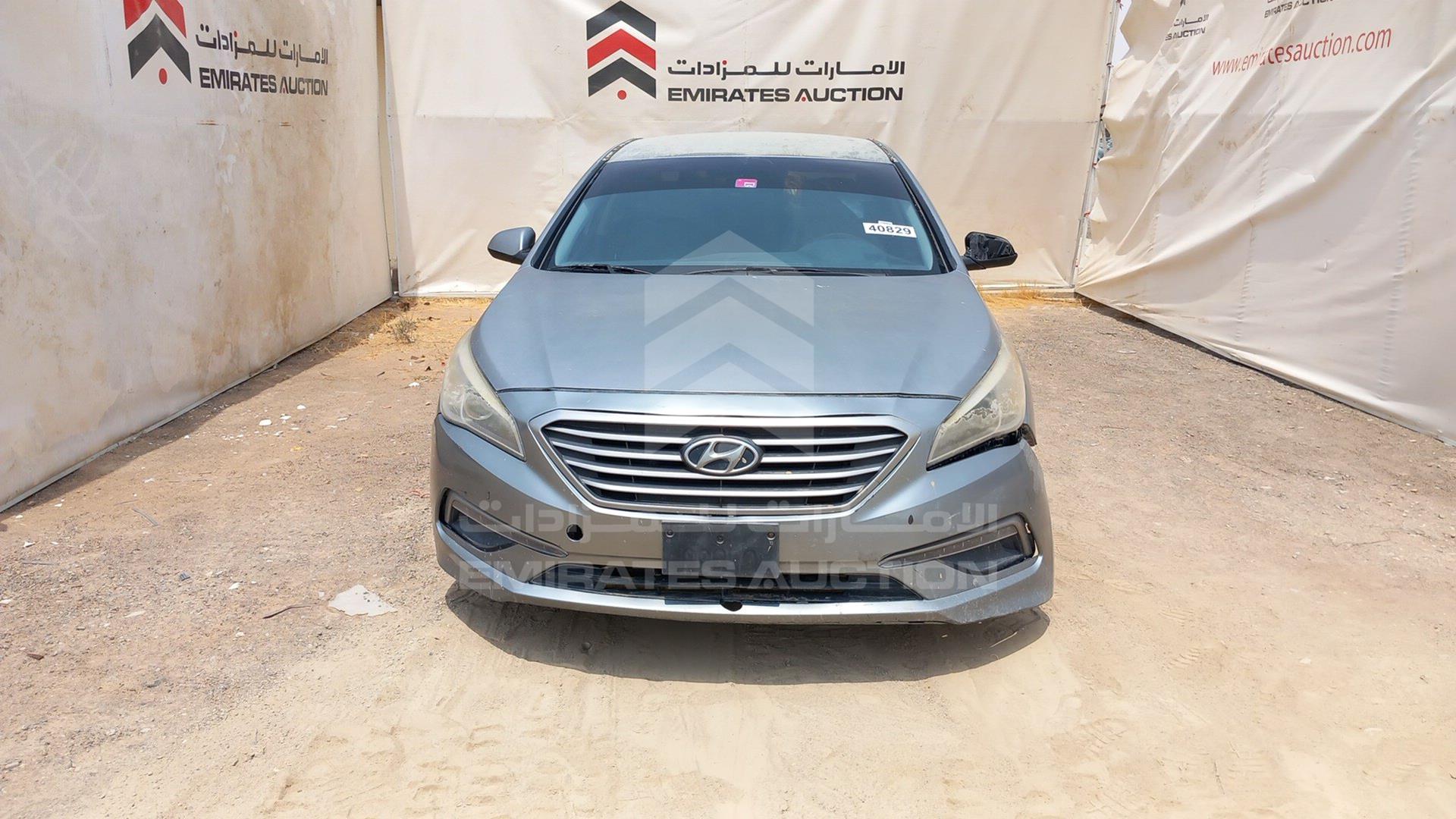 2015 HYUNDAI SONATA VIN: 5NPE24AF8FH039795