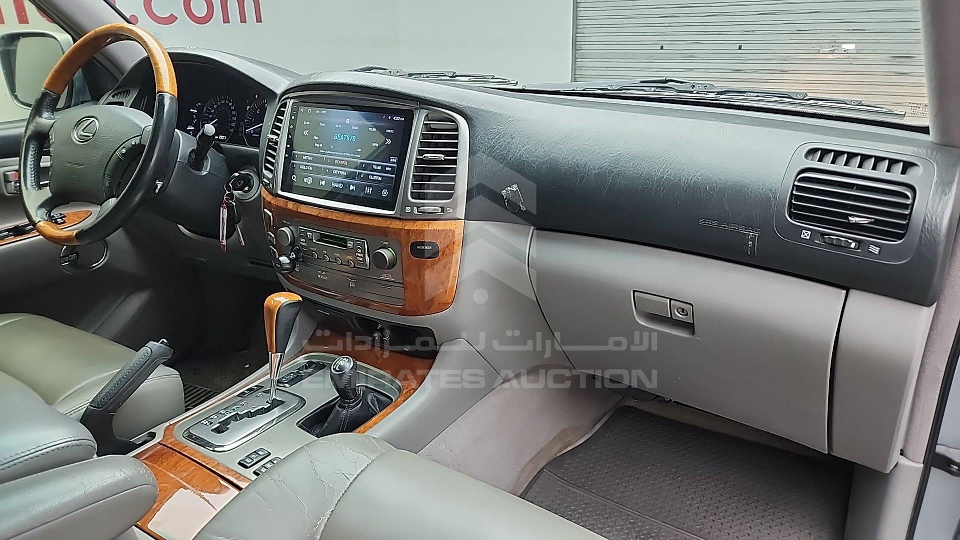 2005 LEXUS LX 470 VIN: JTJHT00W953550346