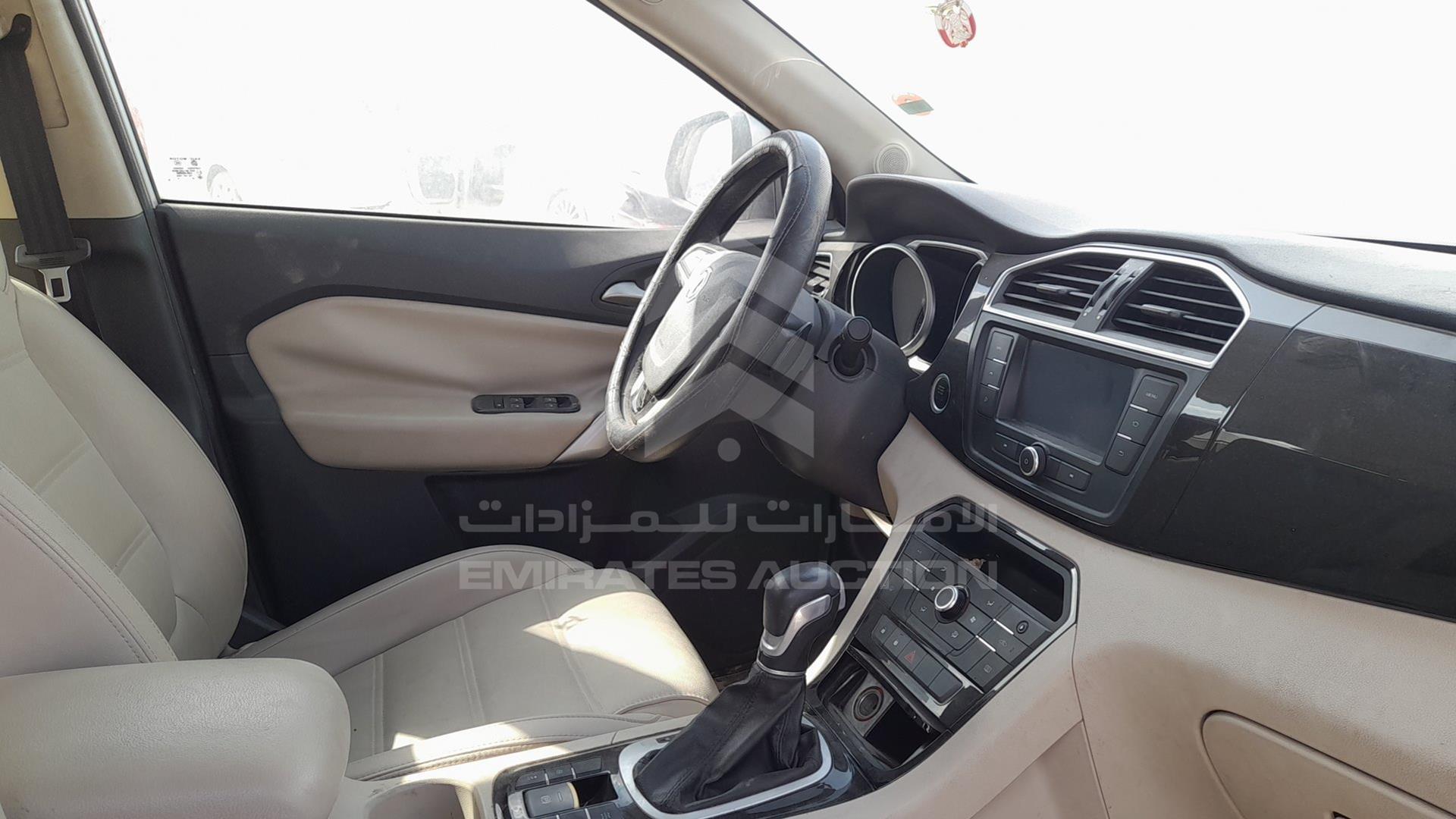 2017 MG GS VIN: LSJA24W99HS010844
