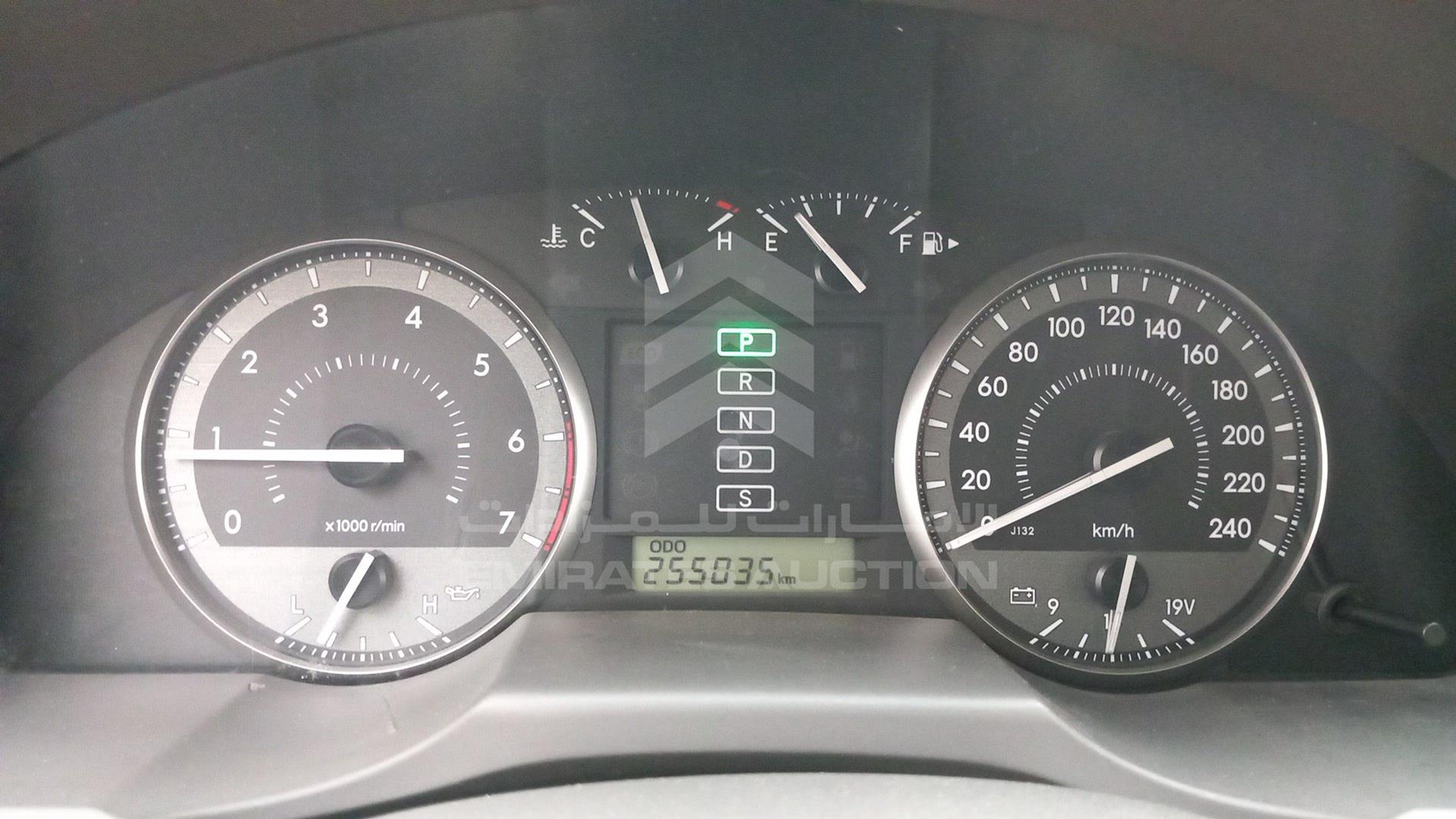 2016 TOYOTA LAND CRUISER VIN: JTMHU01JXG4126352