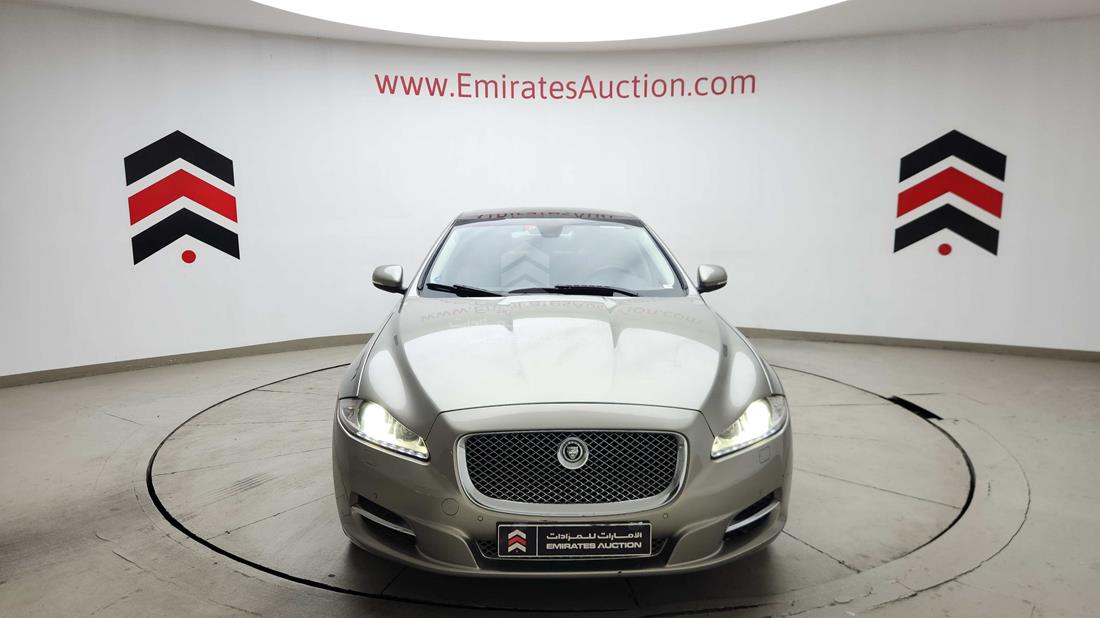 2012 Jaguar X J — 360-degree view