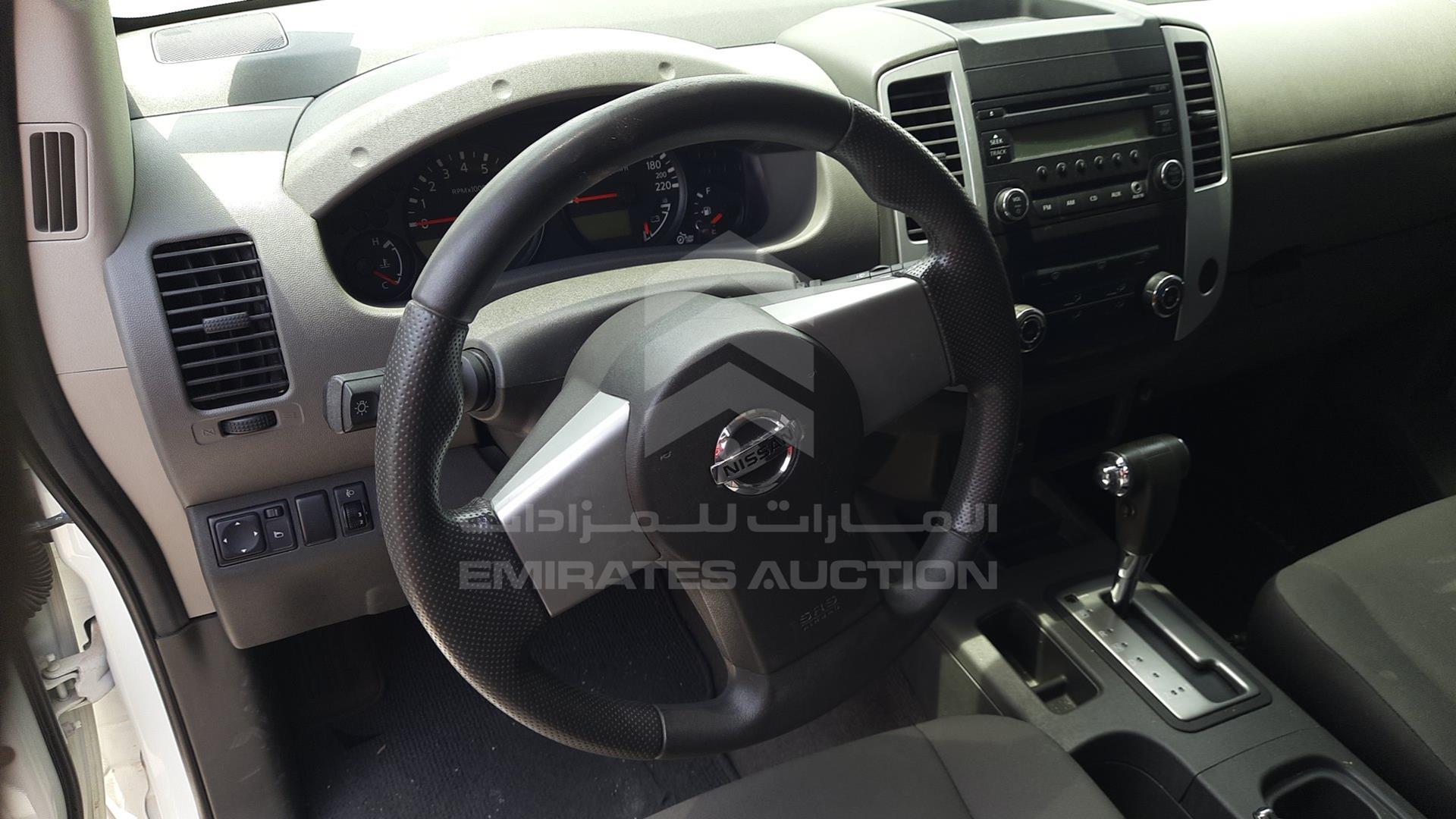 2014 NISSAN XTERRA VIN: 5N1AN0N65EN801662