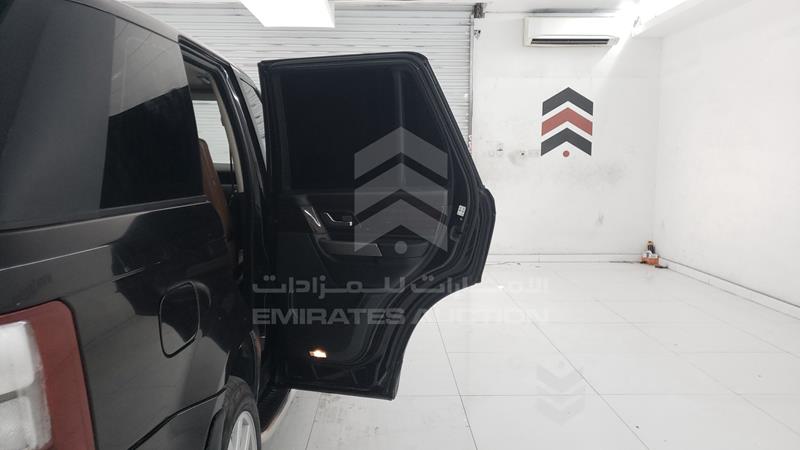SALLSAA549A200498 Auction: EmiratesAuction Lot: 405788 SALLSAA549A200498 Range Rover Sport 2009 BLACK Photo 25