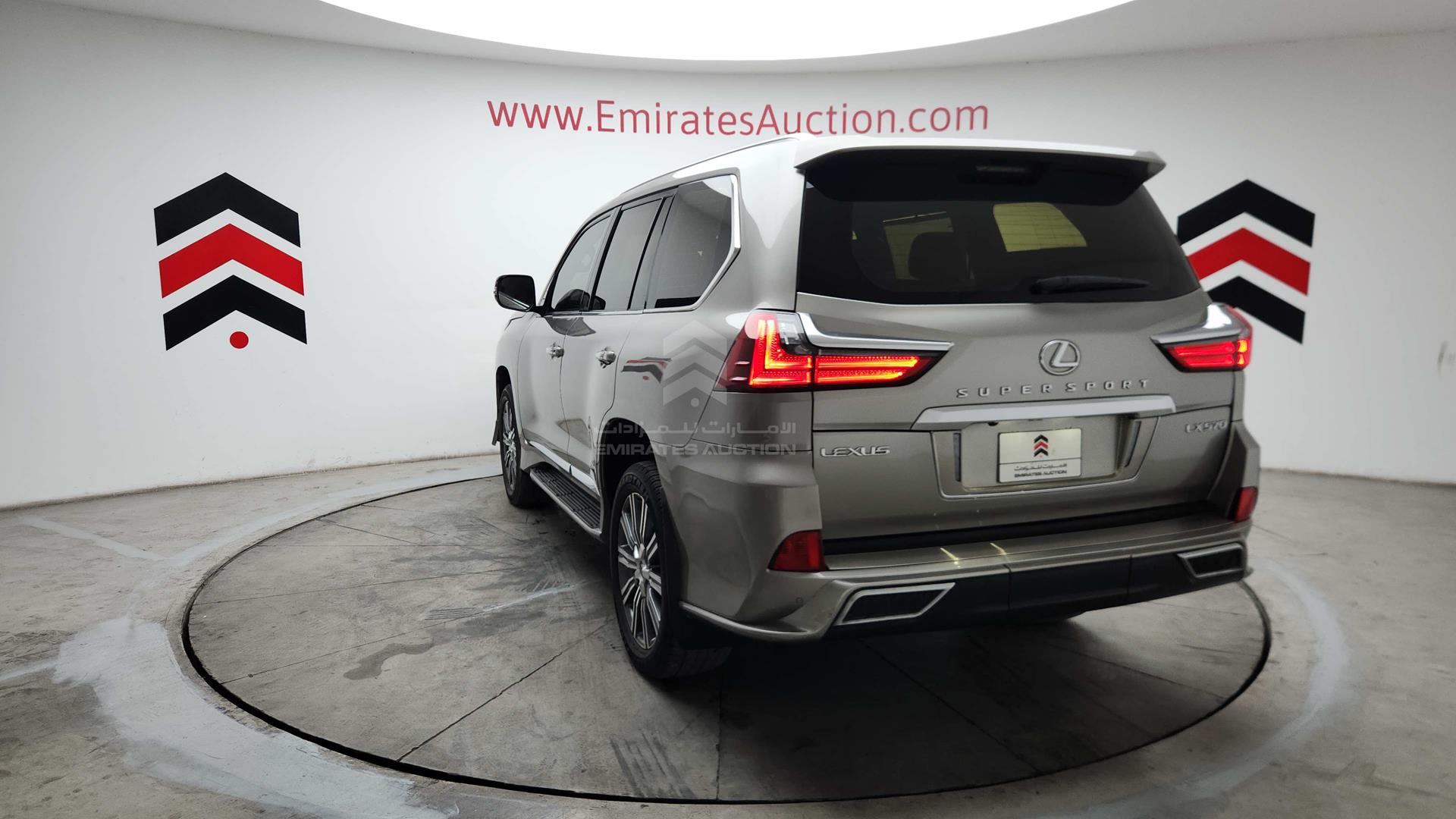 2017 LEXUS LX 570 VIN: JTJHY00W7H4233309